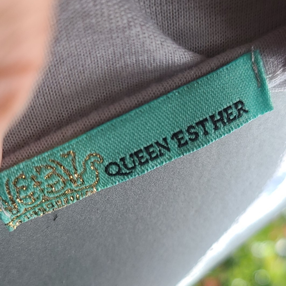 Top - Picture 5 of 7